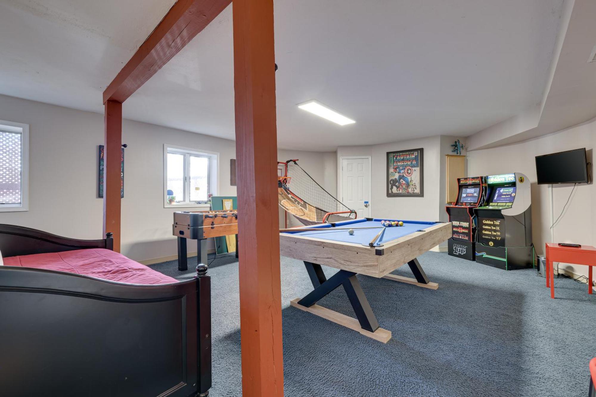 Unique Roundhouse: Hot Tub-Game Room-Firepit&More! Bushkill Zewnętrze zdjęcie