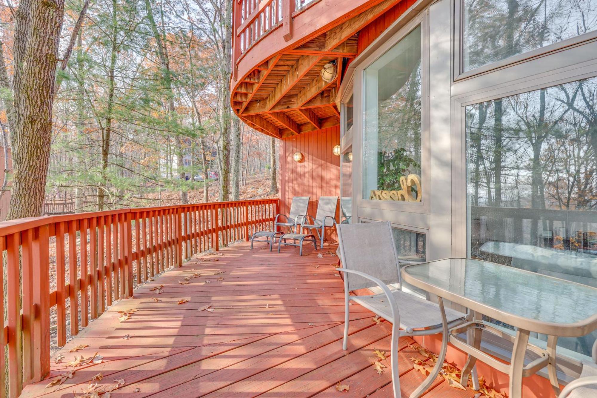 Unique Roundhouse: Hot Tub-Game Room-Firepit&More! Bushkill Zewnętrze zdjęcie